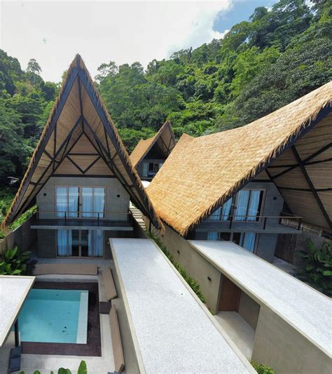 Panorama Villas, El Nido – Modern tropical villas with private pool .